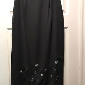 Josephine Chaus gray embellished skirt
